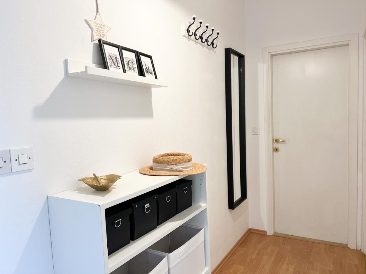 Apartment Mlini Central מראה חיצוני תמונה