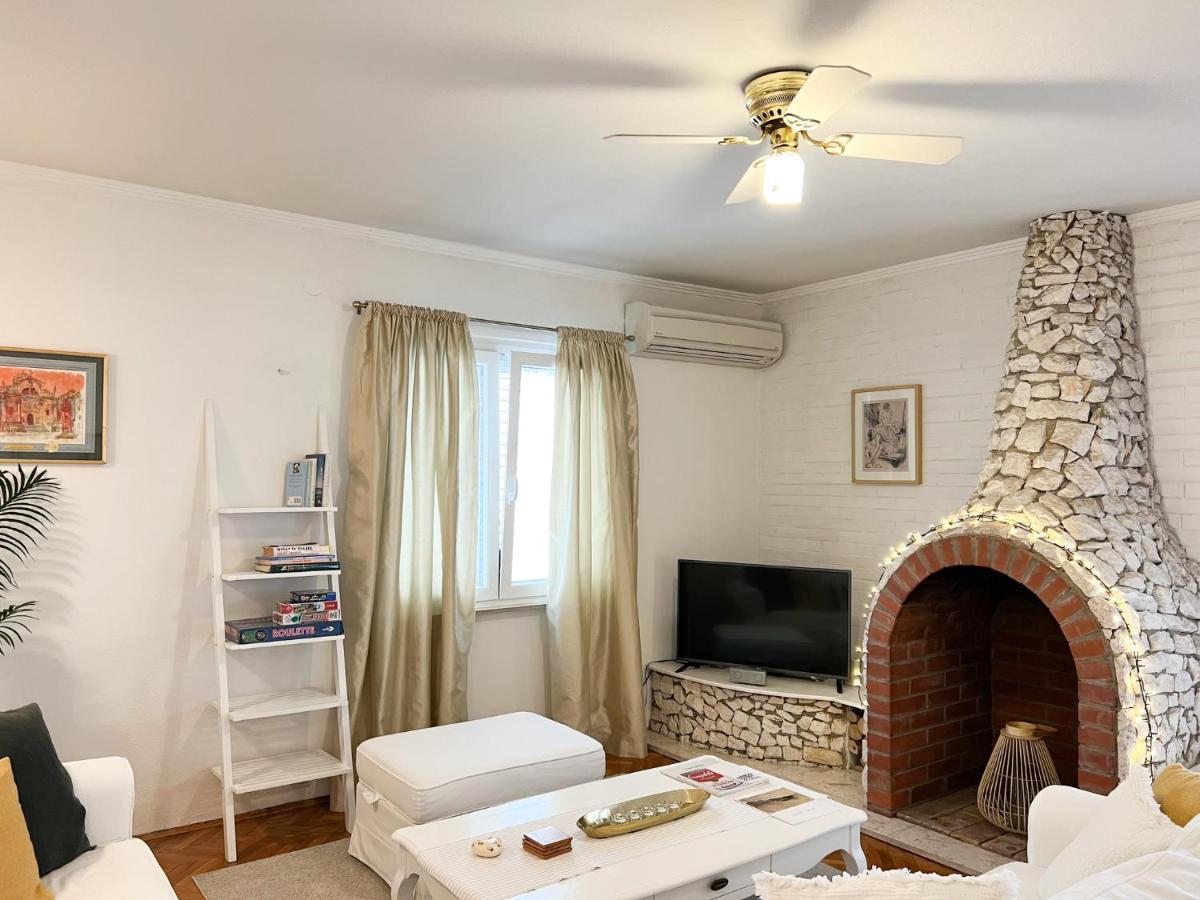 Apartment Mlini Central מראה חיצוני תמונה
